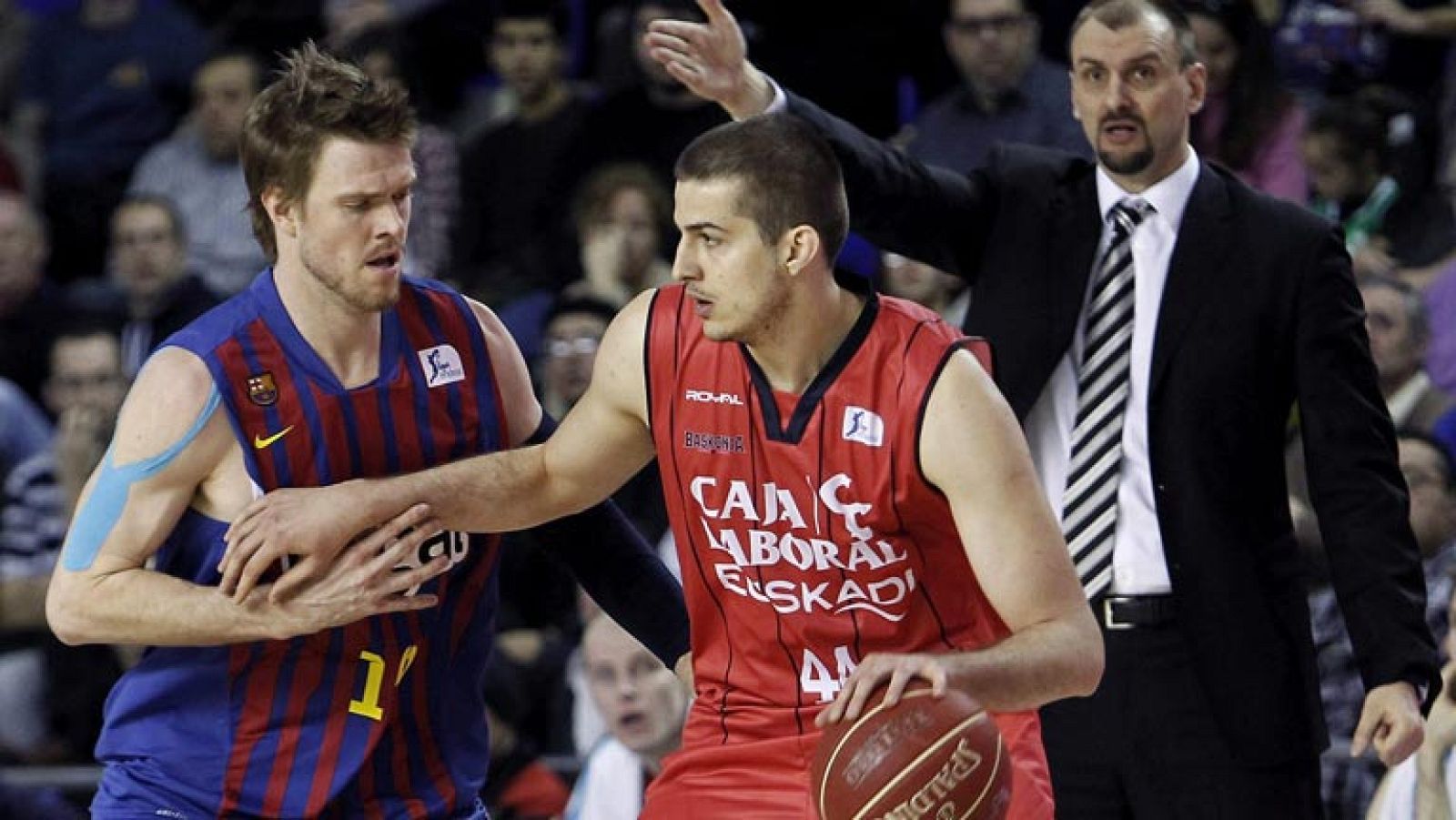 FC Barcelona Regal 67-69 Caja Laboral - Baloncesto en RTVE | Ver
