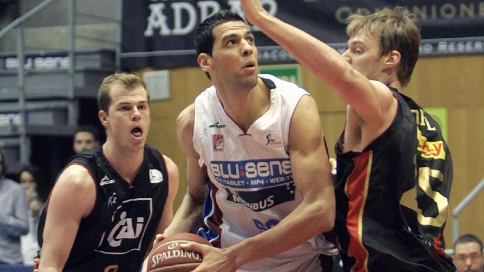 Blu:sens Monbus 72-64 CAI Zaragoza - Baloncesto en RTVE | Ver