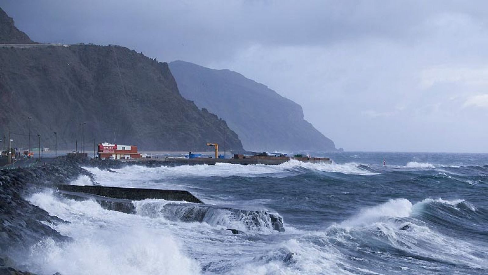 Telediario 1: Viento en Canarias | RTVE Play