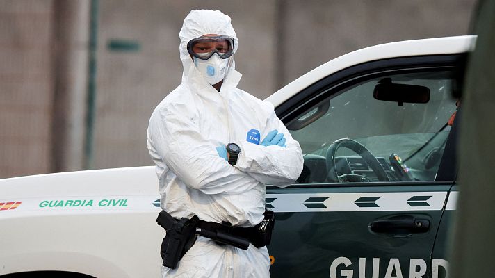 Todo listo para comenzar la evacuación de los pasajeros del crucero del hantavirus | Ver