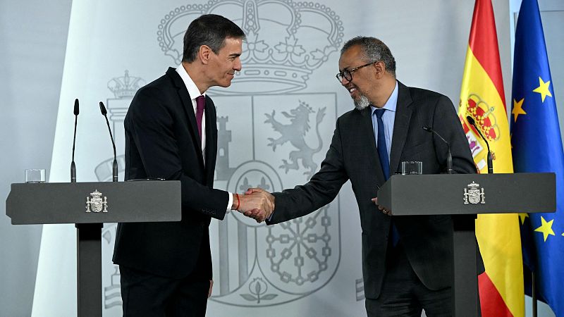 El Gobierno y la OMS califican de "éxito" el dispositivo de evacuación del Hondius