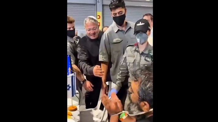 La grabación de un ministro ultra israelí humillando a los activistas de la flotilla provoca indignación internacional | Ver ahora