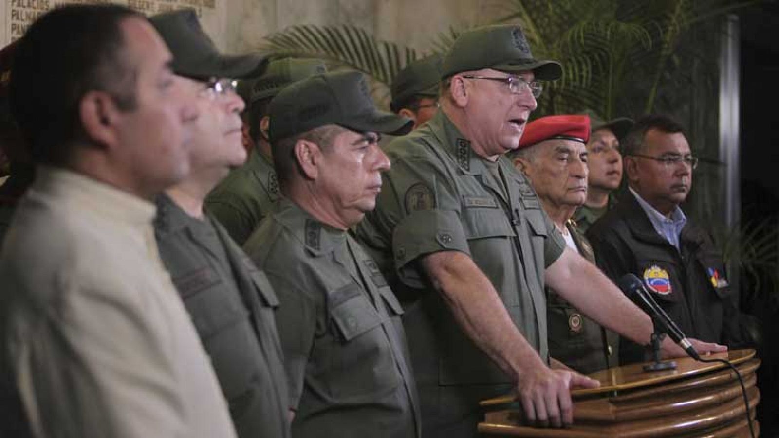 La noche en 24h: El ministro de Defensa de Venezuela llama a la "unidad" | RTVE Play