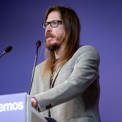 Pablo Fernández (Podemos): \"El partido socialista no tiene ya ningún tipo de credibilidad\" - 24 horas | Ver