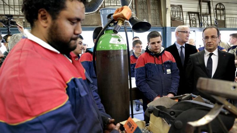 Hollande presenta su reforma laboral, la primera planteada en Francia en 30 años