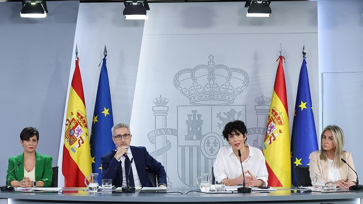 El Gobierno califica de \"cinismo\" y \"desesperación\" la oferta del PP a PNV y Junts | Ver