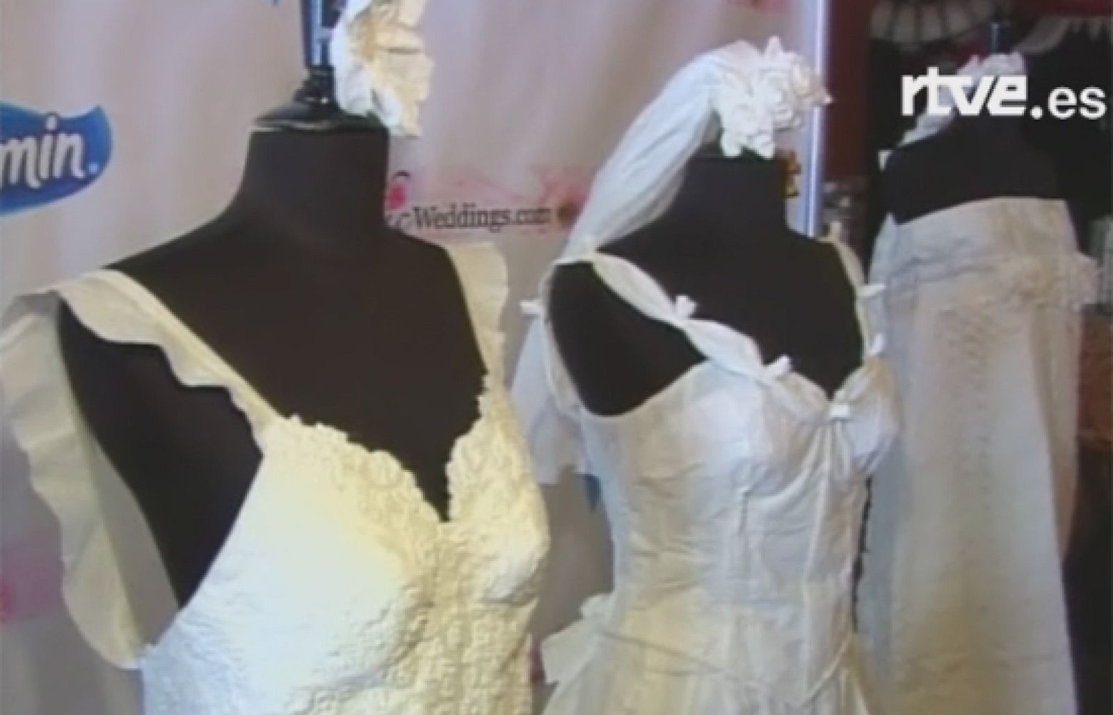 Cultura en Rtve.es: Novias de papel higiénico | RTVE Play