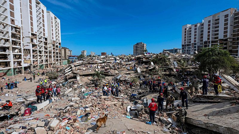 Las secuelas en Caraballeda de los terremotos en Venezuela | Ver