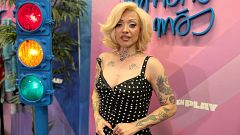 En Play - Mañana Más - Mon Laferte y su 'Femme Fatale'