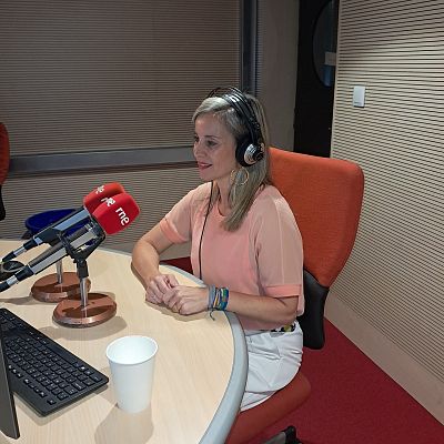 Verónica Barbero (Sumar): \"Yolanda Díaz va a seguir ahí, es nuestra referente\" - Las mañanas de RNE | Ver