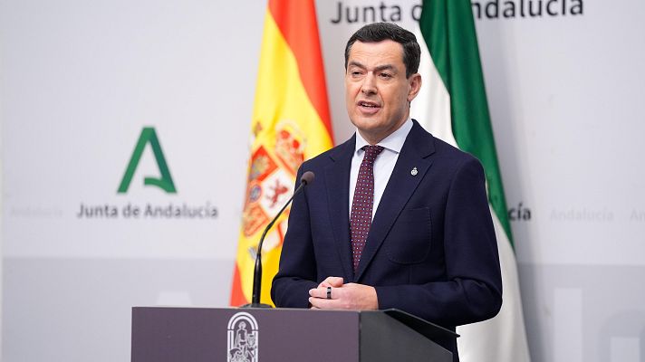 Juanma Moreno: \"Queda mucho verano y habrá más incendios\" - Las mañanas de RNE | Ver