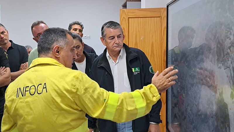 Antonio Sanz confirma al menos 11 personas fallecidas en el incendio - La hora de La 1 | Ver