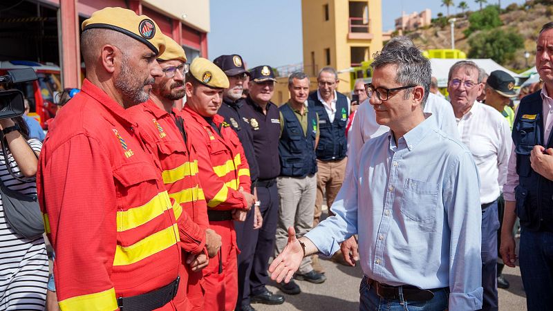 Los políticos rebajan la tensión por el incendio de Almería | Ver