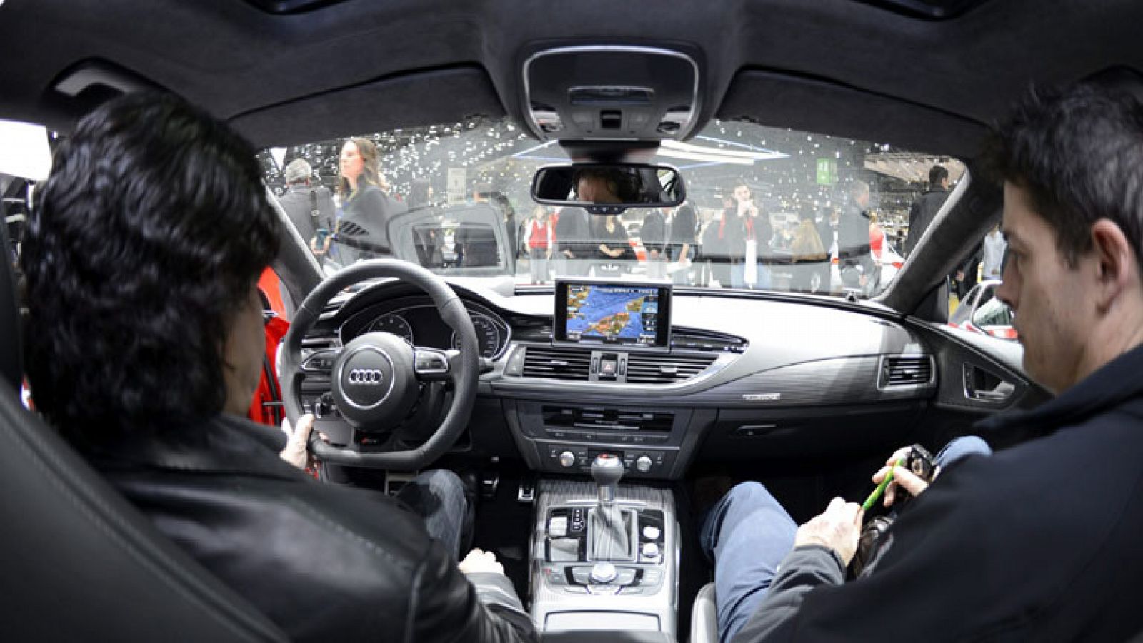 La guardia civil intensifica la vigilancia del uso del cinturón