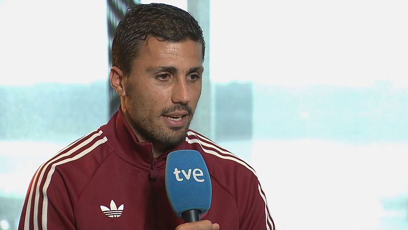 Rodri a RTVE: "La combinación de Luis de la Fuente con todos nosotros es única" - Fútbol | Ver