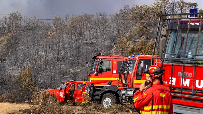 Los incendios de La Mierla y Selas mejoran | Ver