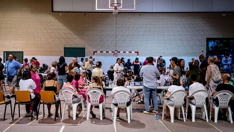 20.000 vecinos abandonan sus casas por el incendio de Madrid