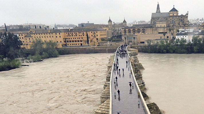 Telediario 1 - Más de 40 provincias estarán en alerta este miércoles por el temporal