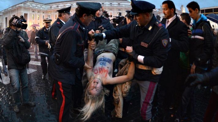 Protestas en el cónclave