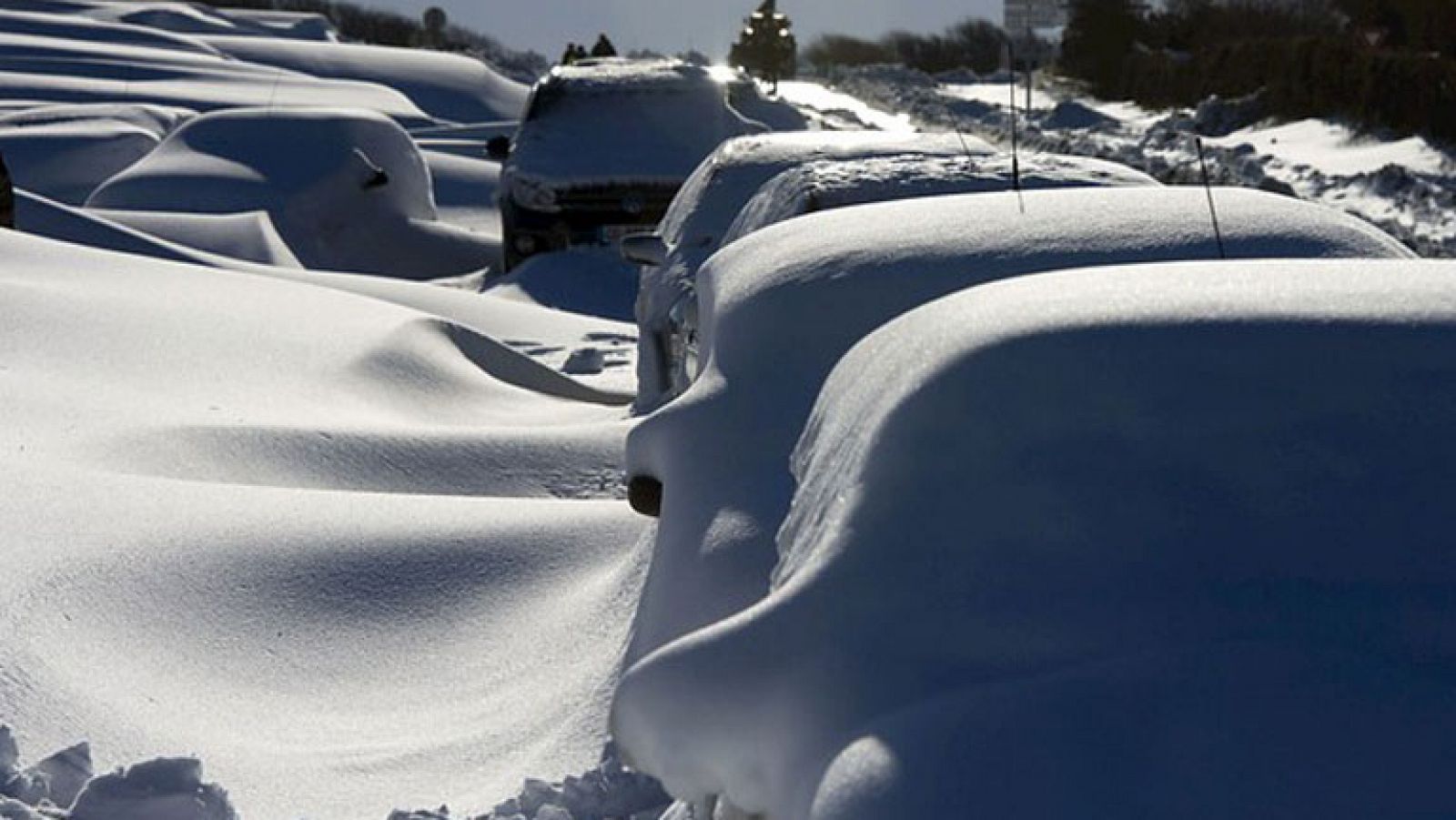 Retrasos y cancelaciones en los aeropuertos europeos por el temporal