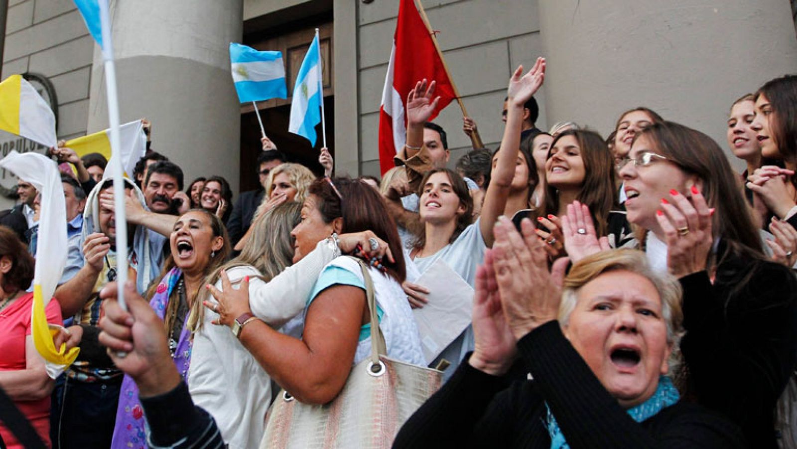 Telediario 1: Argentina celebra con orgullo y emoción la elección del papa Francisco | RTVE Play