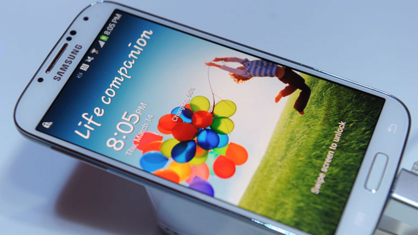 Telediario 1: Nuevo Samsung Galaxy S4 | RTVE Play