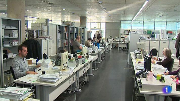 Telediario 1 - Los funcionarios también podrán compatibilizar cobrar una pensión y trabajar en el sector privado