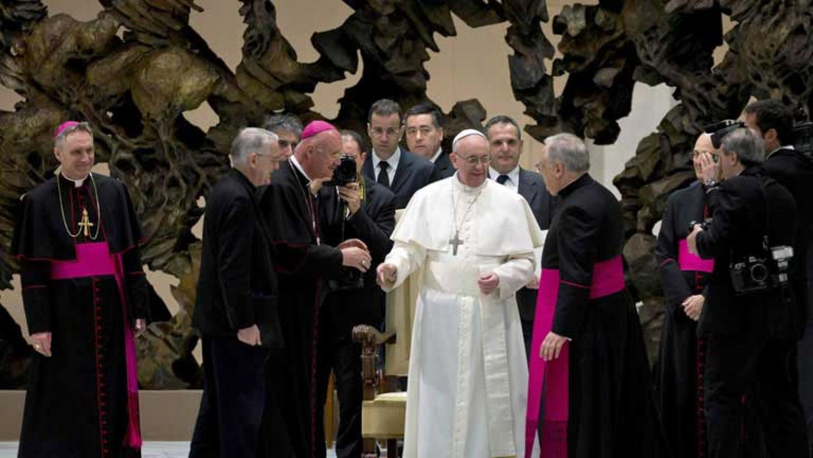 El Vaticano busca una curia menos opaca y más eficaz