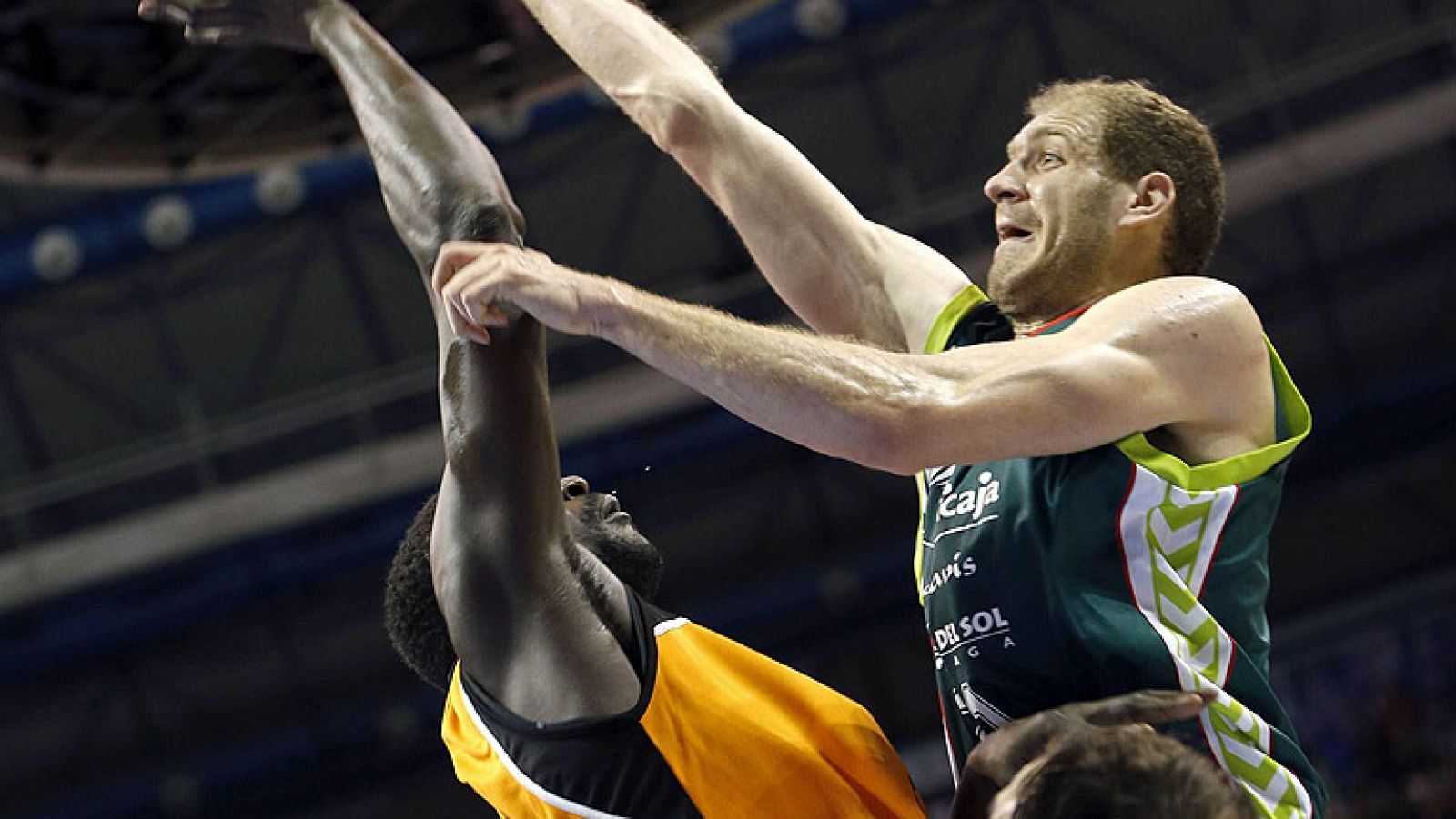Unicaja 69-64 Mad-Croc Fuenlabrada - Baloncesto en RTVE | Ver