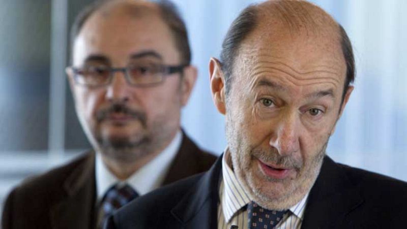 El PSOE cree que no se deberían cargar los costes sobre los ahorradores