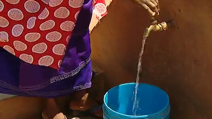 Telediario 1 - EnTanzania sólo el 30% de la población tiene agua potable