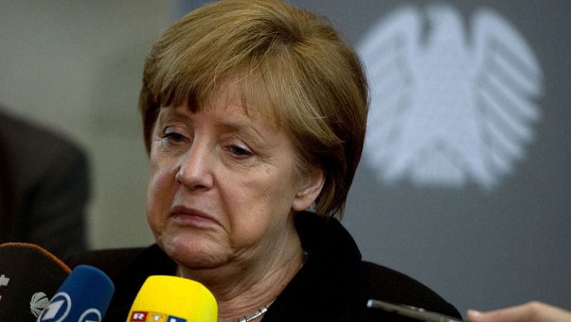 Merkel insiste en que debe reducirse el tamaño de la banca chipriota
