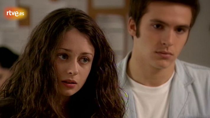 Cuéntame cómo pasó - Karina, sola contra el mundo