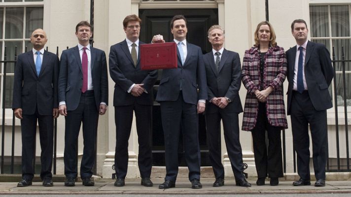 El Gobierno de David Cameron presenta un austero presupuesto para el periodo 2013-2014