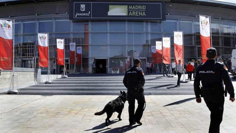 La seguridad, los servicios sanitarios y el medioambiente han sido las últimas ponencias. Según el informe de Madrid 2020, unos 80.000 efectivos integrarían el dispositivo de seguridad para los Juegos. El Secretario de Estado, Francisco Martínez les 