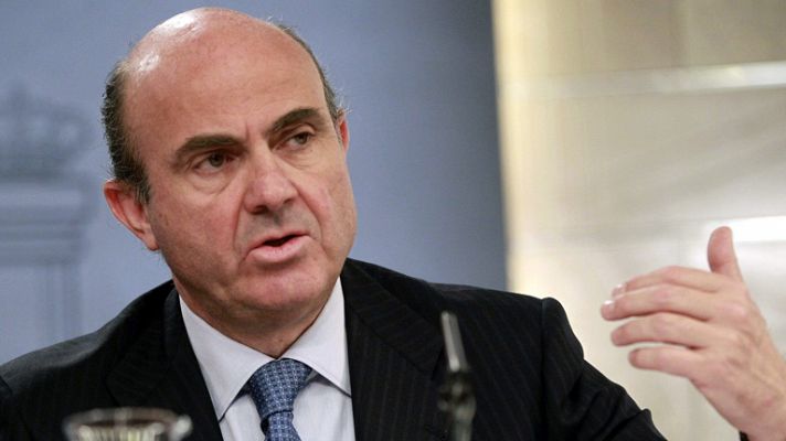 Guindos: "Estoy convencido de que Chipre no saldrá del euro y eso es lo que deseamos todos"