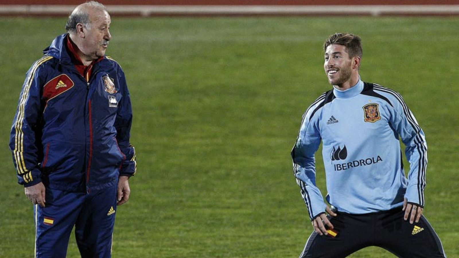 Telediario 1: Del Bosque y Sergio Ramos, de récord en la selección | RTVE Play