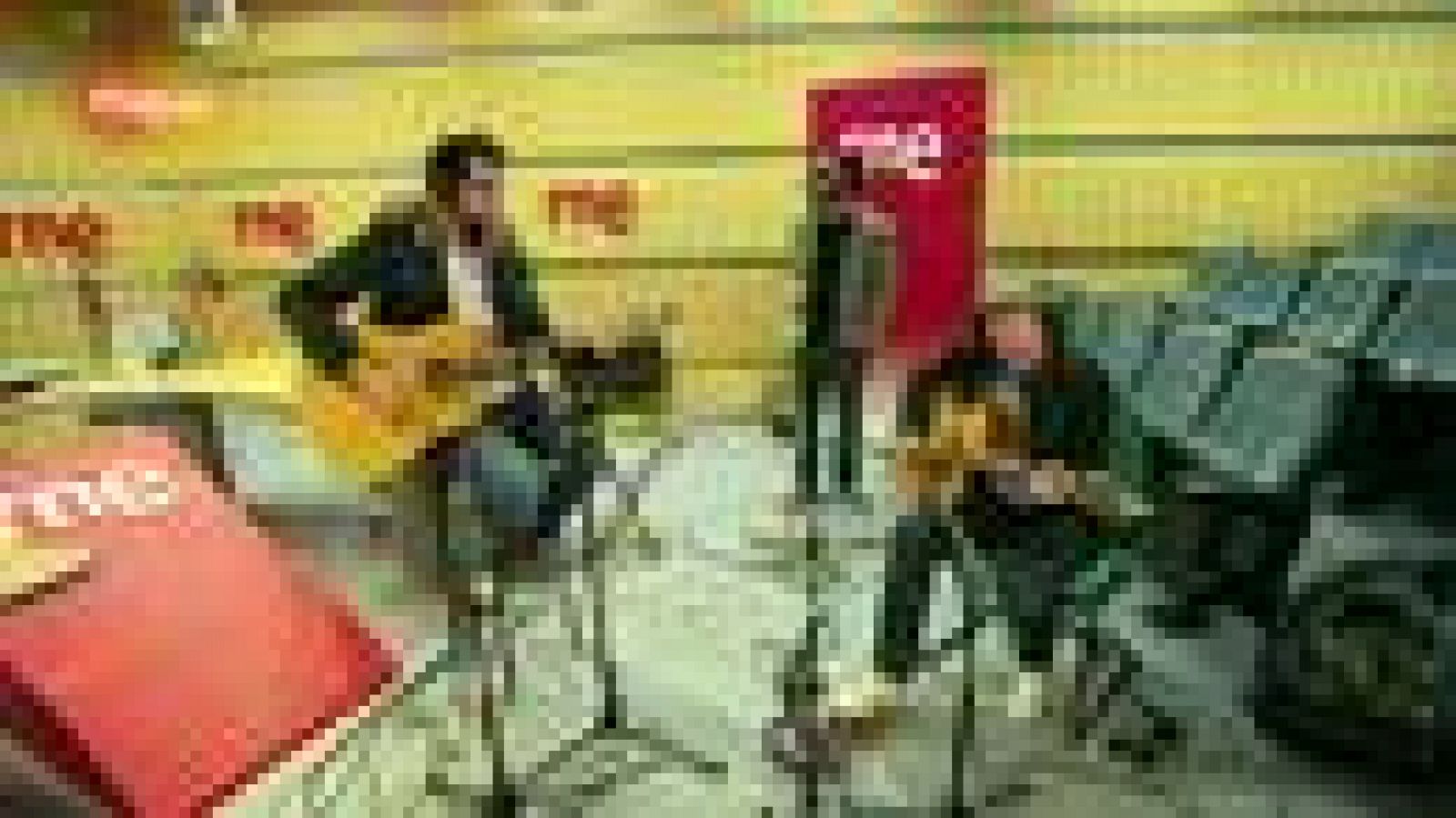 Abierto hasta las 2 - Taxi, en acústico con su nuevo disco 'Tras el horizonte' - Ver ahora