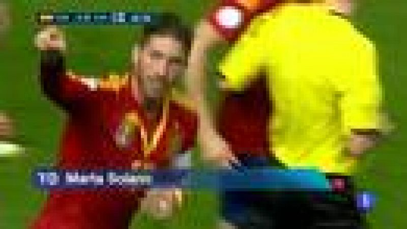 El defensa de España Sergio Ramos indicó hoy que la roja debe salir "con su filosofía y su forma de jugar" en el encuentro del próximo martes contra Francia, aunque advirtió de que "con el escudo no se ganan partidos". "Lo que siempre nos ha llevado 