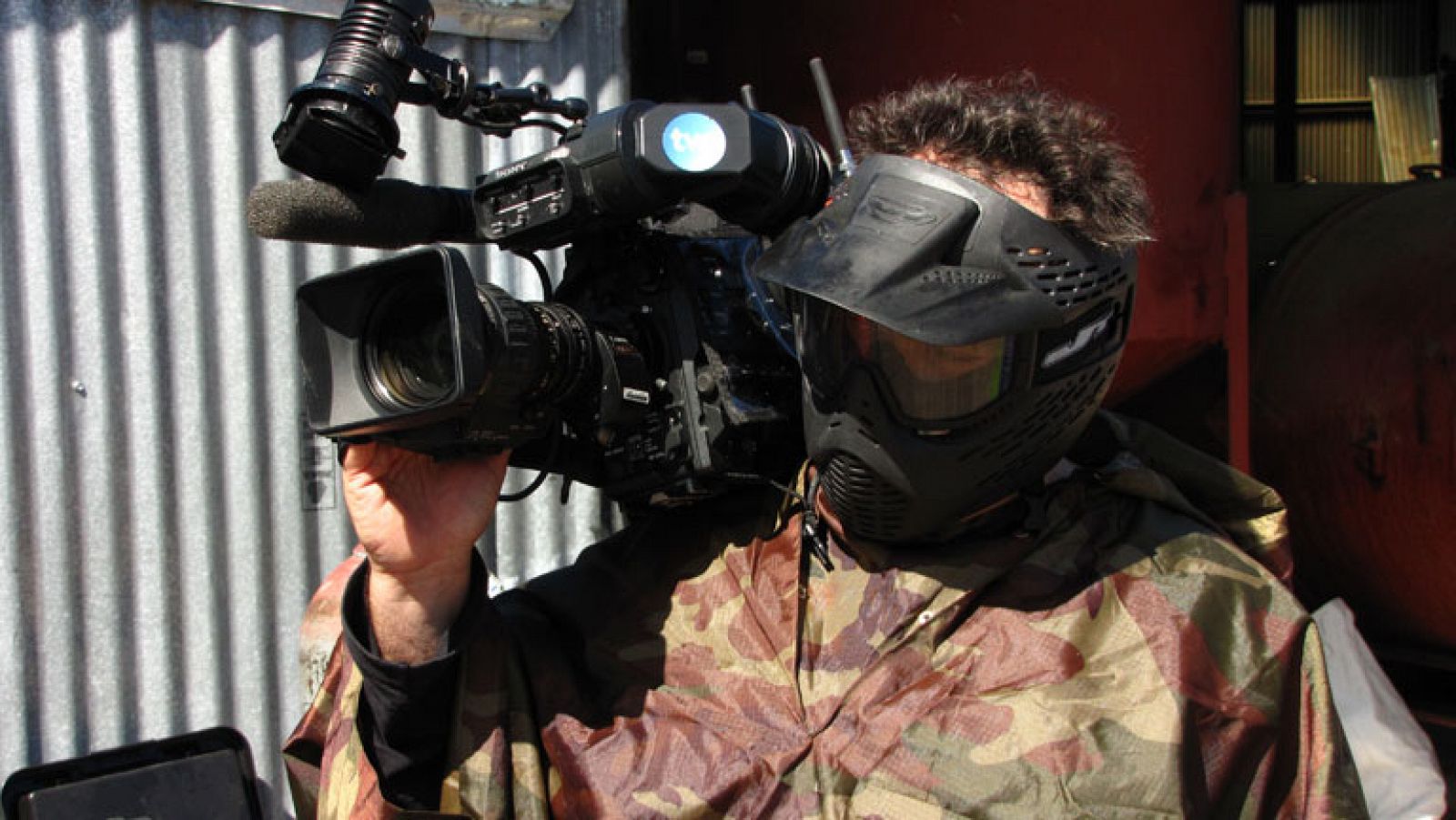 En Portada - Así se hizo "En el reino del plomo" - En portada | Ver