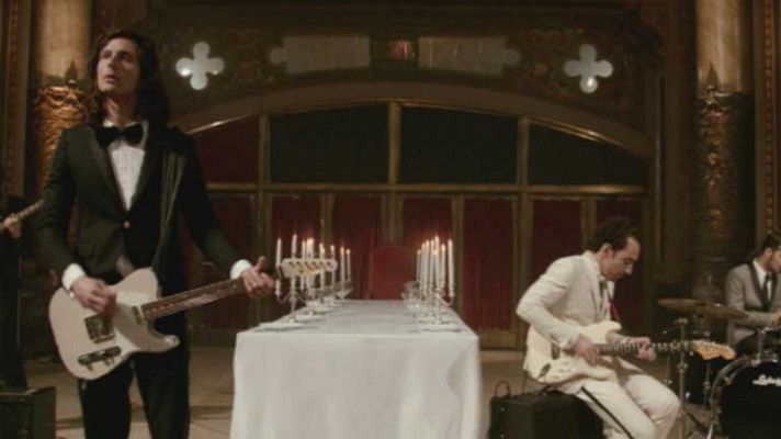 Telediario 1 - Los Strokes publican nuevo álbum