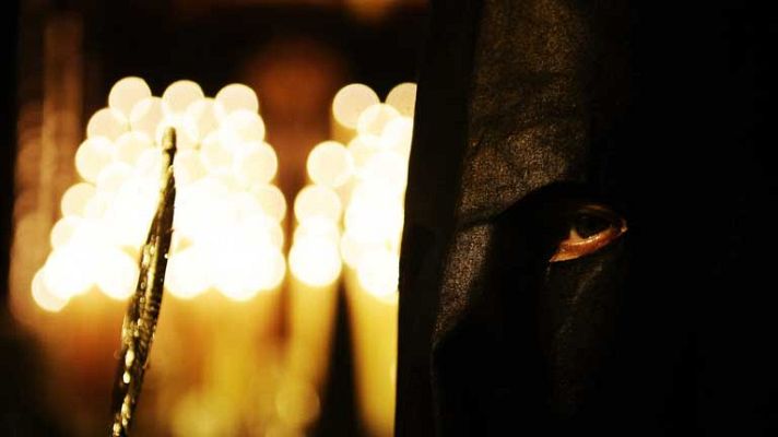 Telediario 1 - Procesiones pasadas por agua