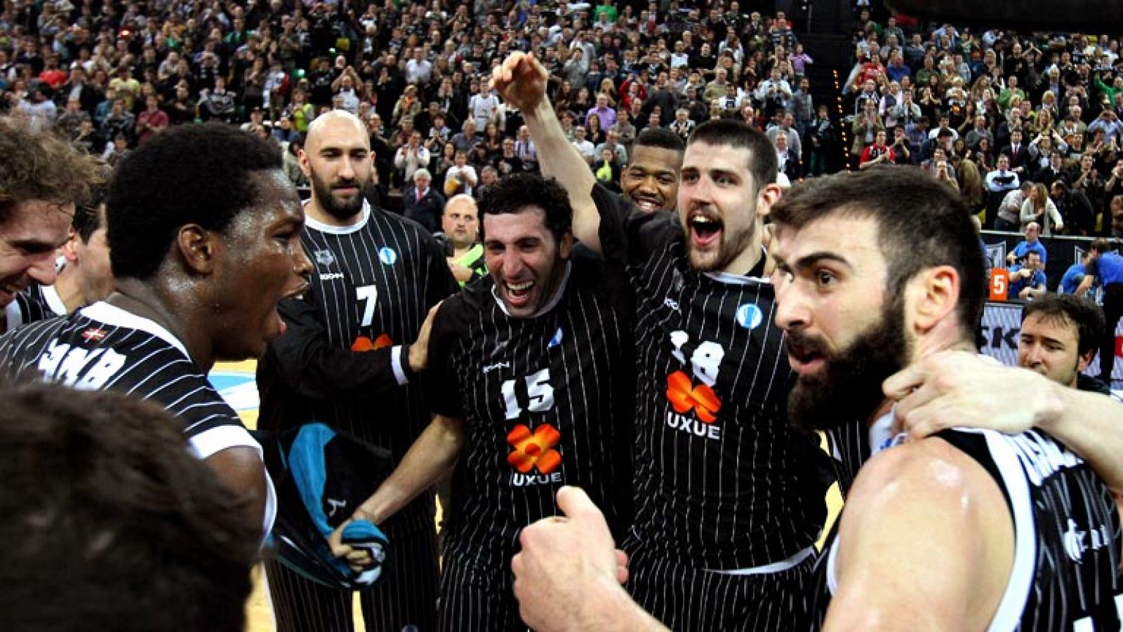 Telediario 1: El Uxue Bilbao Basket jugará la final de la Eurocup | RTVE Play