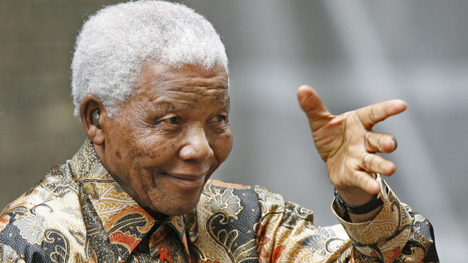 Informativo 24h: Mandela, hospitalizado de nuevo por una infección pulmonar | RTVE Play