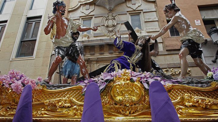 Viernes Santo con lluvia