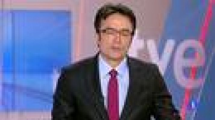 Telediario 1 - La lluvia afecta a numerosas procesiones este Viernes Santo