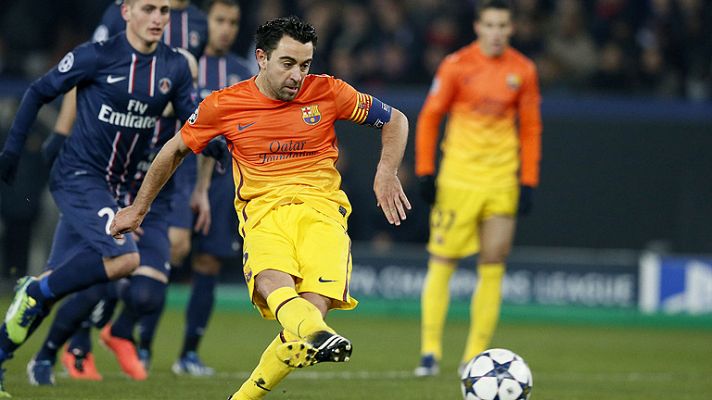 Xavi adelanta al Barça de penalti (1-2)