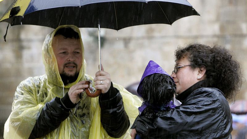 Lluvias localmente fuertes o persistentes en Cádiz y noreste Cataluña