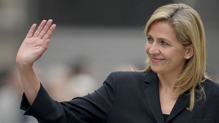 Telediario 1 - El juez de Nóos imputa a la infanta Cristina basándose en 14 indicios