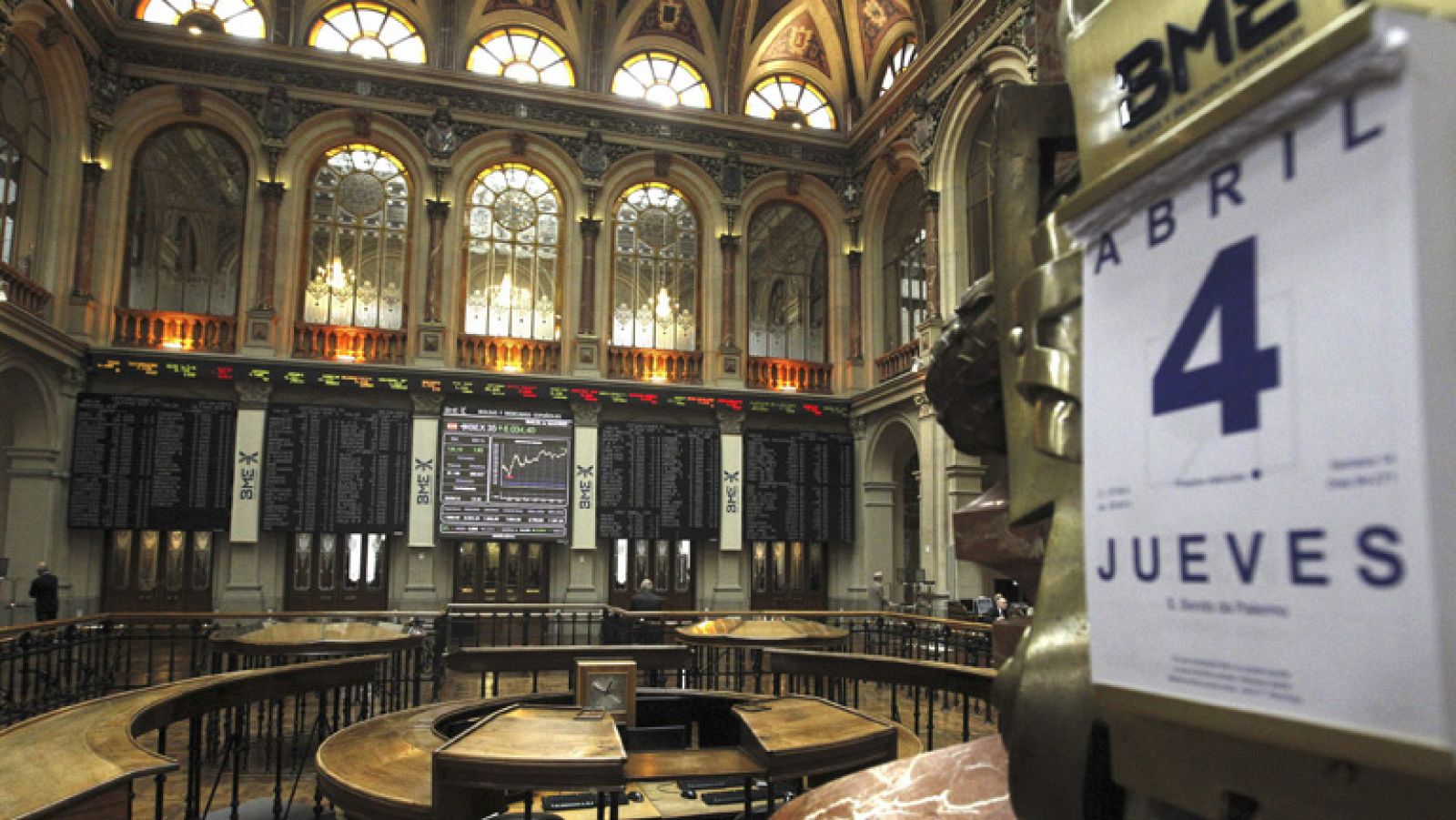 El Ibex-35 cierra en su mínimo anual tras perder un 0,71% | Ver